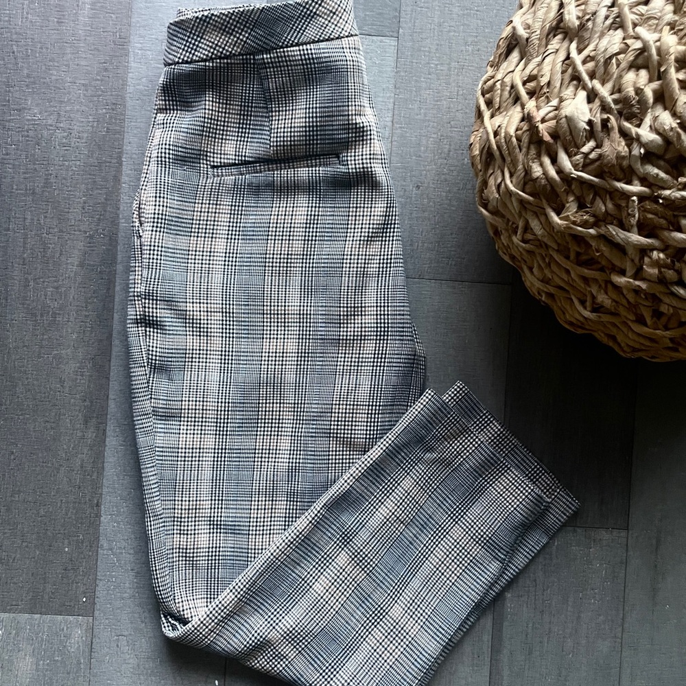 H&M Black and Yellow Checkered Pants